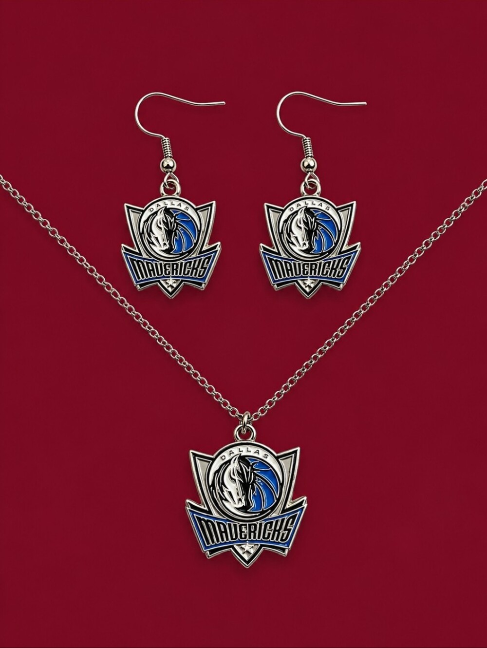 AMINCO Dallas Mavericks Basketball Dangle Earrings Necklace Set